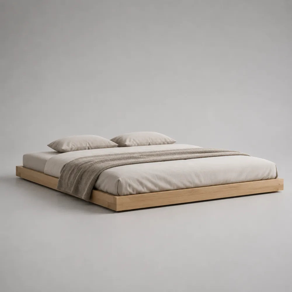 Letto matrimoniale basso in legno massello naturale rettangolare beige 160 x 200 cm